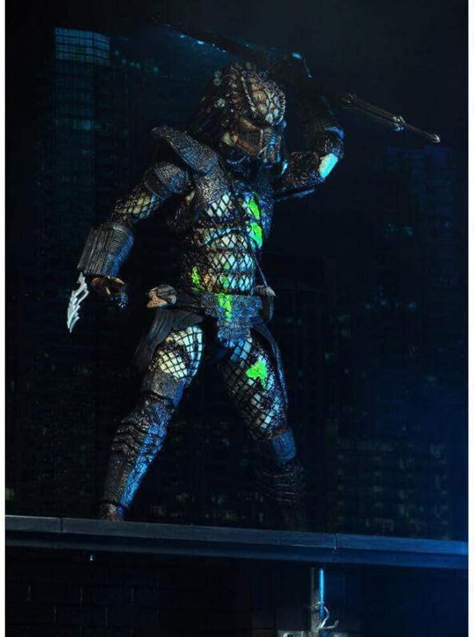 NECA - Predator 2 Ultimate Battle Damaged City Hunter 7 Action Figure, Battle Damaged City Hunger, 8 Inch