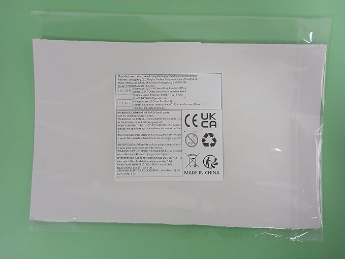 130PCS Soccer Party Favors - Incliding Soccer Keychains, Soccer Gift Bags, Slap Bracelets, Soccer Stickers, Sports Mini Foam Fingers for Boys Fans Sports Soccer Birthday Party Supplies