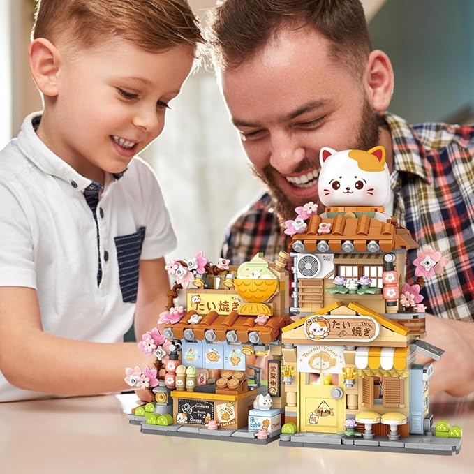 Lucky Cat Building Set,Openable Taiyaki Shop 923PCS Mini Brick Building Toy for Boys Girls Age 8+ (Not Compatible with Lego)