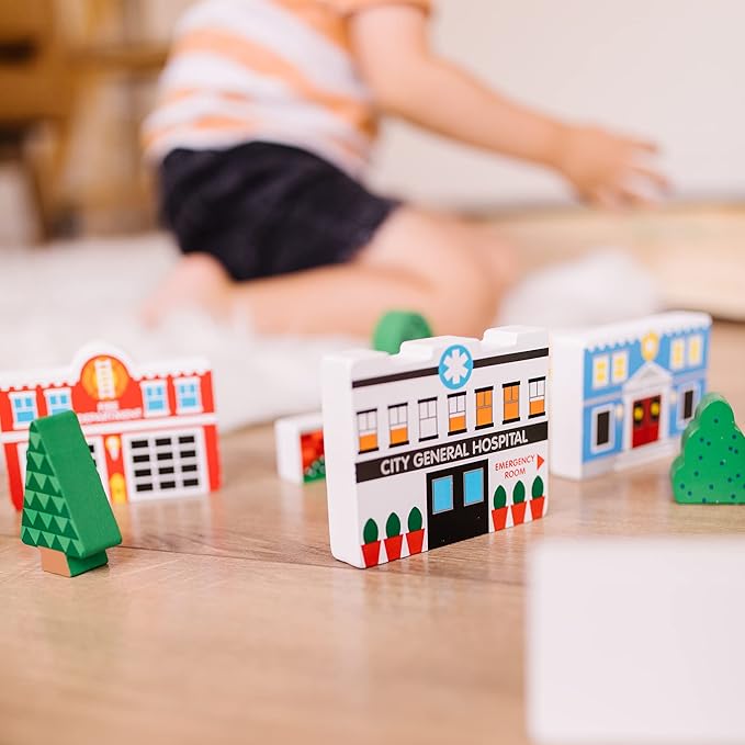 Melissa & Doug Wooden Town Play Set With Storage Tray (32 pcs) Pretend Play Wooden Town Set For Kids With Storage