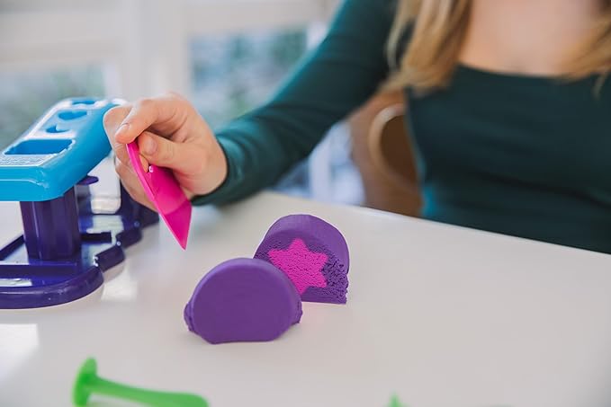 Educational Insights Playfoam® Sand Magic Reveal - Non-Toxic Sensory Sand, Moldable Sand for Kids, Sensory Toys for Kids, Gift for Ages 3+