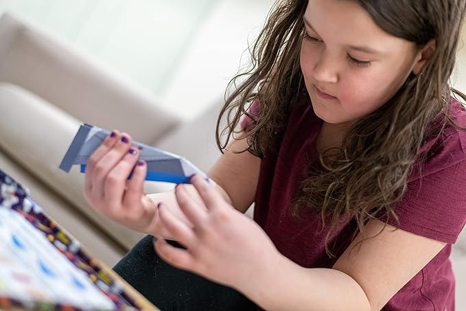 Bendon TS Shure Slingshot Airplanes Educational Activity Tin with Stabilizer Hooks and Slingshots 50511