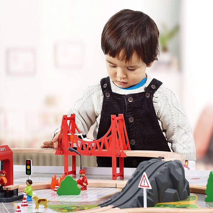 Giant bean 70PCS Wooden Train Set with Battery Locomotive Fits Thomas, Brio, Chuggington, Melissa Tracks, Expandable Toys for 3+ Years Old Girls & Boys