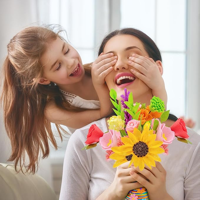 FTBox Crafts Kit for Girls Ages 6-12, Felt Flowers Bouquet and Art Craft Project for Girls, DIY Activity Christmas Birthday Gift for Girls Age 6 7 8 9 10 11 12 Year Old (Wood Vases)