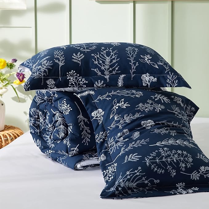 Bedsure King Comforter Set - Navy Bed Set, 3 Pieces Cute Floral Bedding, 1 Soft Reversible Botanical Flowers Comforter and 2 Pillow Shams