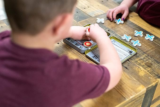 Bendon TS Shure Tic-Tac-Toe Games Mini Magnetic Activity Tin with Illustrated Foam Magnets 50437