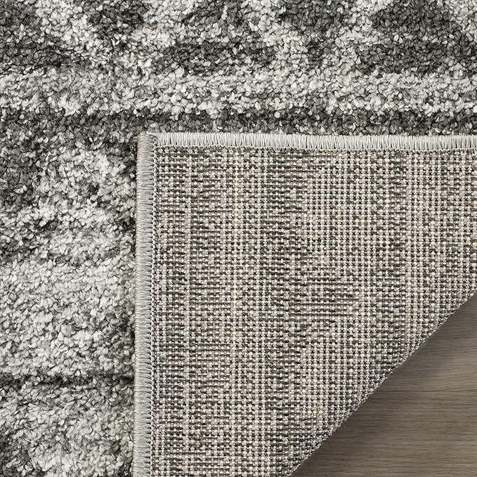 SAFAVIEH Adirondack Collection Accent Rug - 3' x 5', Ivory & Charcoal, Moroccan Boho Distressed Design, Non-Shedding & Easy Care, Ideal for High Traffic Areas in Foyer, Living Room, Bedroom (ADR119N)