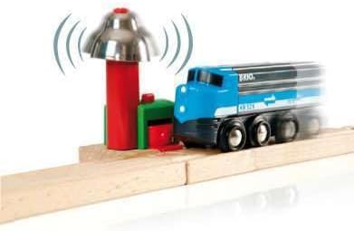 Brio Magnetic Bell Signal, Green - Accessory for Toy Train Sets, Ages 3 and Up