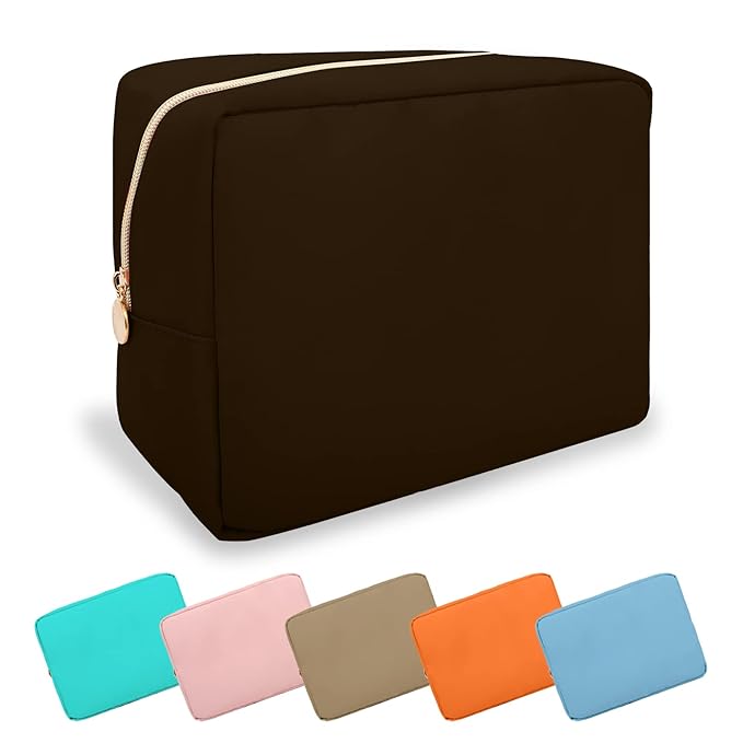 UIXIZQ Large Makeup Bag Pouch,Nylon Women Travel Toiletry Storage Bag Preppy Cosmetic Bag for Girls,Big Makeup Organizer Bag Cute Zipper Pouch Skincare Bag for Sport Work Gift(Large-Chocolate)