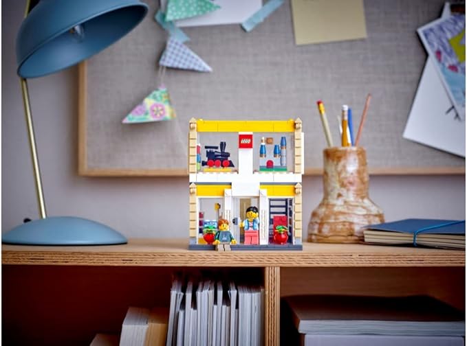 LEGO Merchandise Official Store 40574 541 pcs