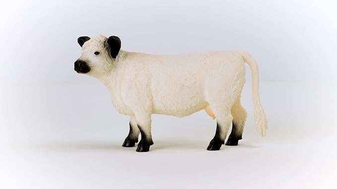 Schleich Farm World Realistic Galloway Cow Figurine - Highly Detailed and Durable Farm Animal Toy, Fun and Educational Play for Boys and Girls, Gift for Kids Ages 3+