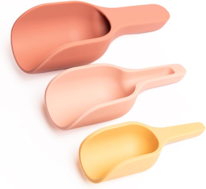 Inspire My Play - 3 x Silicone Nesting Scoops - Perfect for Sensory PlayTray - Sensory Bin Accessories - Special Education Classroom Supplies - Montessori Education Toys - Multi-Purpose Shovel - Coral