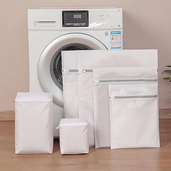 YRXEFY Laundry Bags, 4-Pack 16x20 Inch Honeycomb Mesh Wash Bags, Protects Delicates in Washer & Dryer, Prevents Snags and Stretching for Bras, Sweaters, Baby Clothes