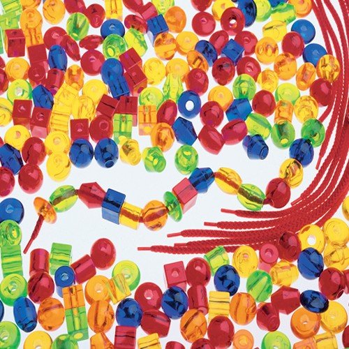 Constructive Playthings 250 pc. Giant Transparent Stringing Beads with 8 Tipped 25" L. Laces for Ages 3 Years and Up