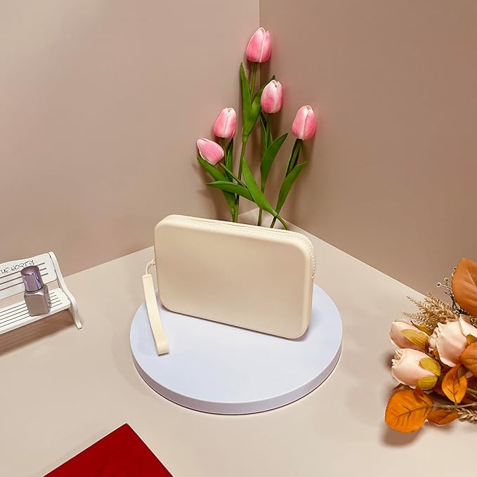 WHHJM Large Silicone Multifunctional Essential Bag Portable Travel Makeup Bag for Women Men Cards Cash Bag Zipper Pouch (White)