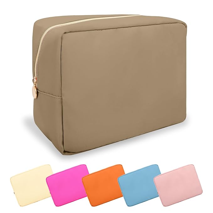 UIXIZQ Large Makeup Bag Pouch,Nylon Women Travel Toiletry Storage Bag Preppy Cosmetic Bag for Girls,Big Makeup Organizer Bag Cute Zipper Pouch Skincare Bag for Sport Work Gift(Large-Khaki)