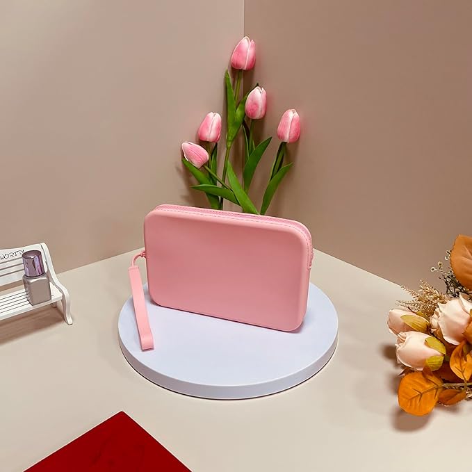 WHHJM Large Silicone Multifunctional Essential Bag Portable Travel Makeup Bag for Women Men Cards Cash Bag Zipper Pouch (Pink)