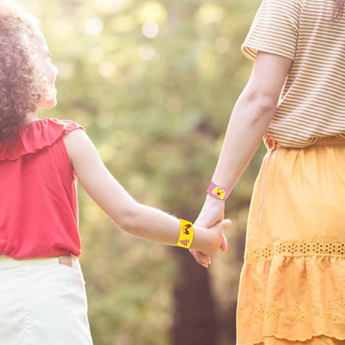 CCINEE 20PCS Silicone Ruler Slap Bracelets, Assorted Ruler Snap Bracelets Colorful Silicone Wristband with Scale for Kids Craft Classroom Prizes Gift Exchange Party Favors