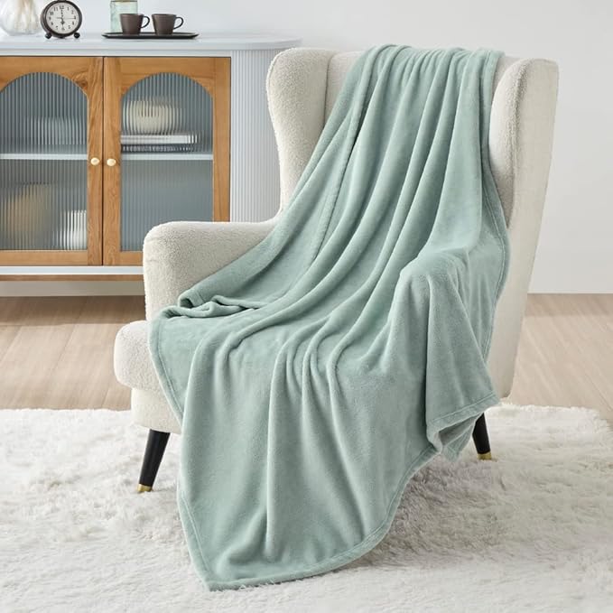 Bedsure GentleSoft Twin XL Fleece Blanket Dorm Bedding - Lightweight Soft Cozy Blankets for Bed, Sofa, Couch, Travel, Camping, Sage Green, 66"x90"