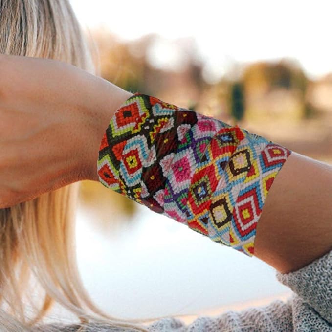 iShyan Woven Friendship Bracelets 20 Pcs Braided Bracelets Handmade Colorful Adjustable String Bracelets,1cm