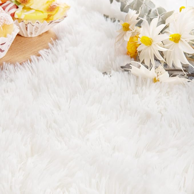 Noahas Fluffy Cream White Rugs for Bedroom Living Room,2.6'X5.3' Oval Throw Rug for Kids Room,Shag Hallway Runner Rug,Small Soft Shaggy Bedside Non-Slip Plush Nursery Dorm Carpet Home Decor