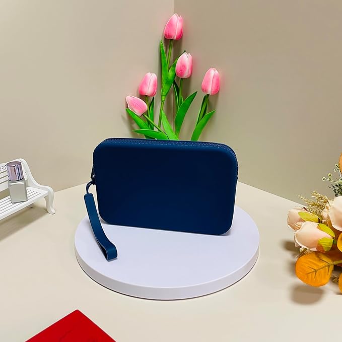 WHHJM Large Silicone Multifunctional Essential Bag Portable Travel Makeup Bag for Women Men Cards Cash Bag Zipper Pouch (Blue)