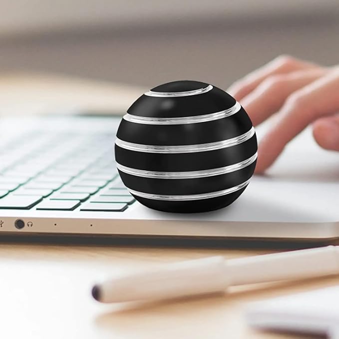 Kryfa Fidget Toys, Stress Toys for Kids Adults, Kinetic Desk Toys for Office Anxiety, Spinning Desk Toys Fidget Spinner Toys for Kids Party Favors Stocking Stuffers (1.54", Black)