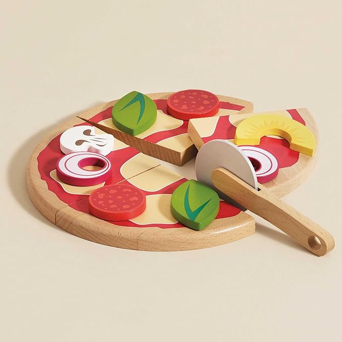 Le Toy Van - Childrens Wood Pretend Play Food | Wooden Honeybake Pizza Pretend Food Toy Playset | Toy Kitchen Accessories Play Food Role Play Toy (TV279)
