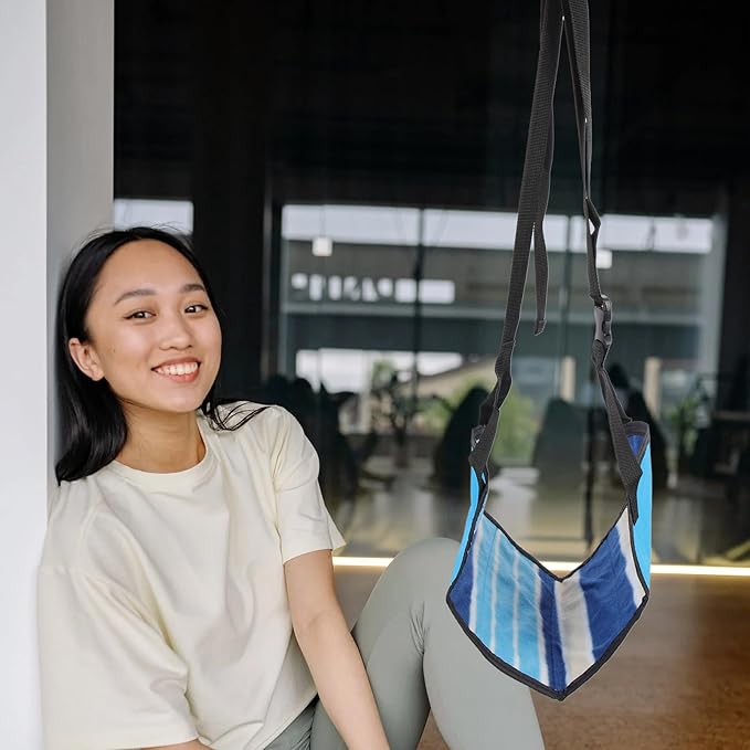WRITWAA Portable Airplane Foot Hammock Travel Footrest 48X24Cm Blue Striped Footrest for Flight, Bus, Office, Home – Lightweight Hanging Foot Support for Long Trips and Air Travel