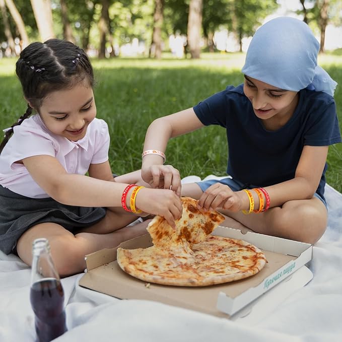 48Pcs Pizza Party Wristbands Silicone Bracelets Pizza Birthday Party Supplies Pizza Theme Stretch Bracelets Gifts for Women Men Teen Pizza Party Favors School Prizes, 8 Styles