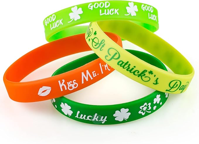 30pcs St. Patrick's Day Rubber Bracelets Silicone Wristbands for St. Patrick's Day Party Favors Supplies Shamrock Rubber Bracelets for kids&teens Gifts Holiday Party Favor Accessories Sets