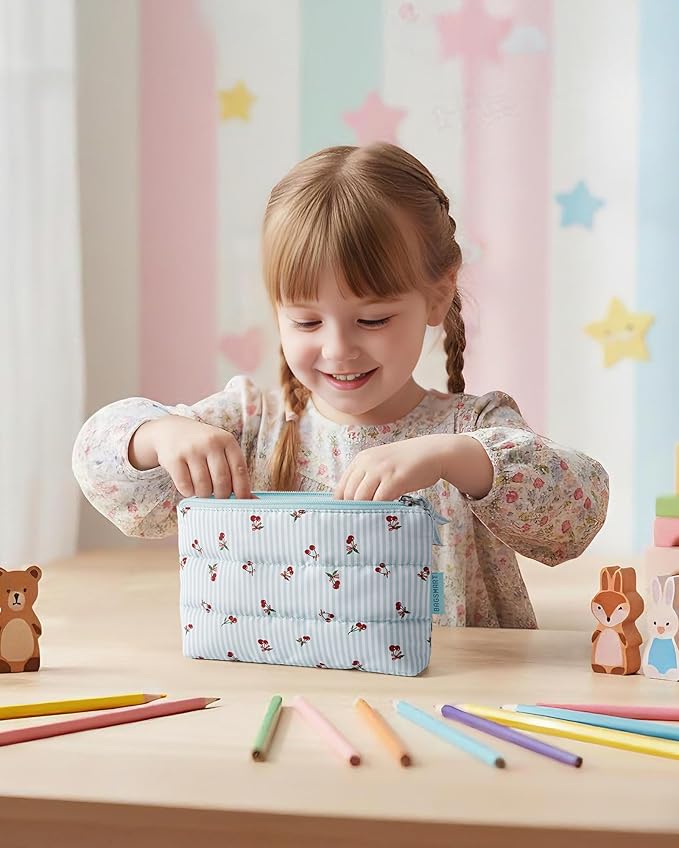 BAGSMART Small Makeup Bag, Puffy Portable Cosmetic Pouch with Charm Zipper, Water-Resistant Travel Organizer for Women (Blue Flower, Small)