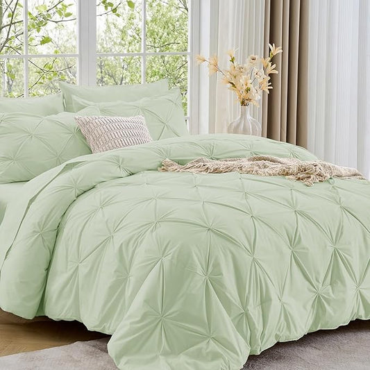 Sasttie King Size Comforter Set, 7-Piece Bed in a Bag, Pintuck Bedding Sets for All Season, Includes Comforter, Flat Sheet, Fitted Sheet, Pillowcases and Pillowshams, Mint