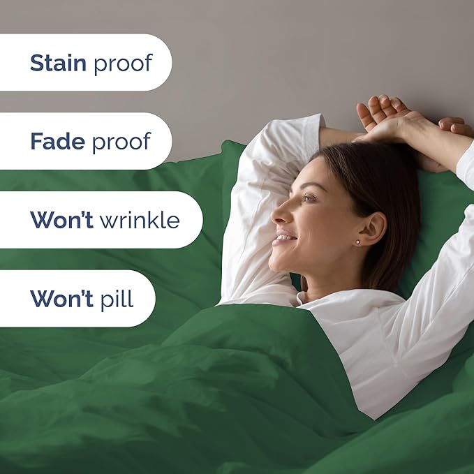 Duvet Cover Twin/Twin XL Size Set - Extra Soft Duvet Cover 68 x 90 with 1 Pillow Sham - Hotel Luxury, Easy Care and Fade Free w/ Zipper Closures & Ties - Comfy, Breathable Bedding Set (Emerald Green)