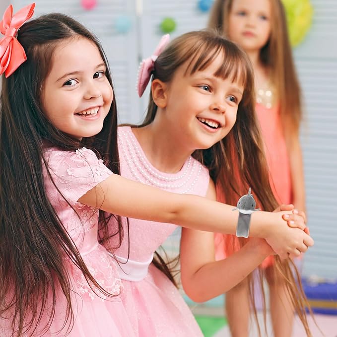 Abaodam 2pcs Animals Slap Bracelet Shark Slap Bracelet Plush Stuffed Animal Hugger Snap Wrist Band for Kids Party Favors