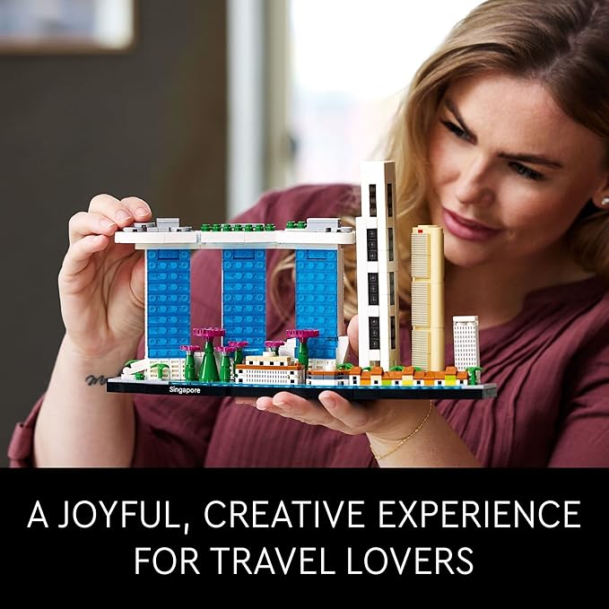 LEGO Architecture Singapore 21057 Building Set - Skyline Collection, Architecture Construction Model for Home and Office Décor, Gift Idea for Adults