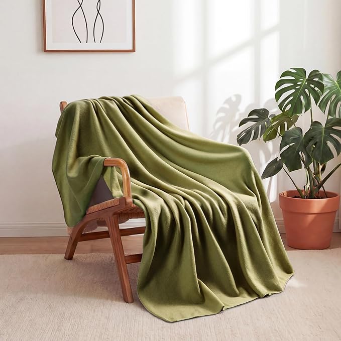 Buryeah 10 Pcs Fleece Blanket Bulk Soft Warm Blankets Cozy Fleece Lightweight Throw Blankets Plush Pet Throw Blanket for Home Bed Sofa Office Wedding Gifts Travel(50" X 60",Olive Green)