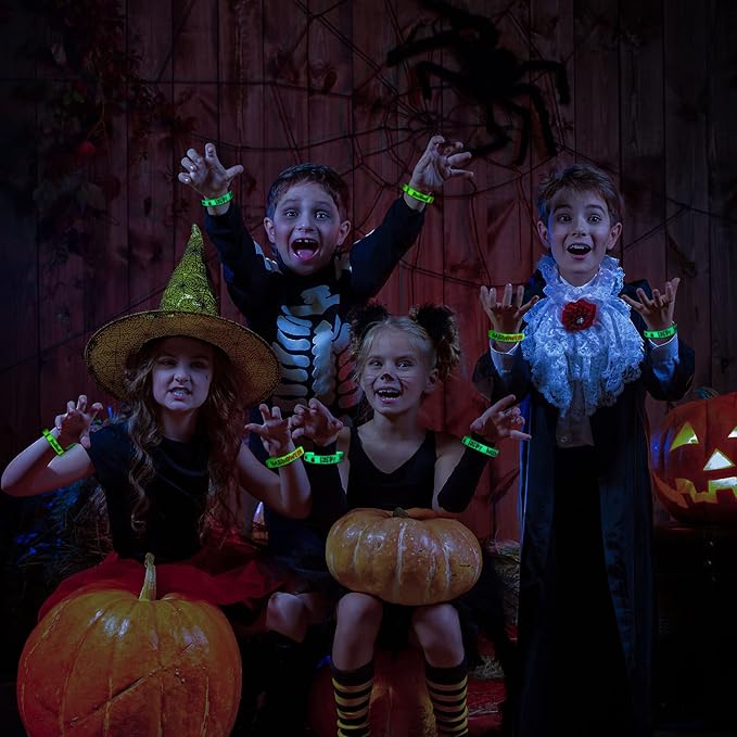 24 Pcs Halloween Luminous Silicone Wristbands, Glow in The Dark Classic Halloween Patterns Rubber Bracelets for Halloween Trick or Treat Theme Party Favors Goodie Bag Stuffers Supplies