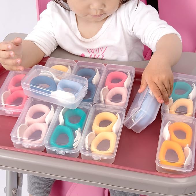 Baby Self Feeding Training Spoon and Fork Set with Travel Case, BPA-Free Cute Circle Toddler Training Utensils, Silicone/ABS Great Tableware Set Spoons Fork for Kids(Pink)