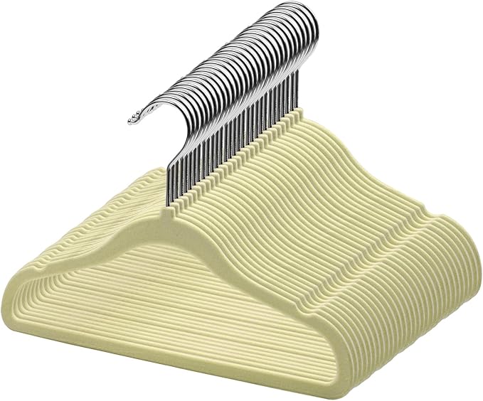 GoodtoU Kids Velvet Hangers,30 Pack Baby Hangers for Closet Non Slip Velvet Clothes Hangers Coat Hangers for Toddler Children Infant Hanger (Beige 30Pack)