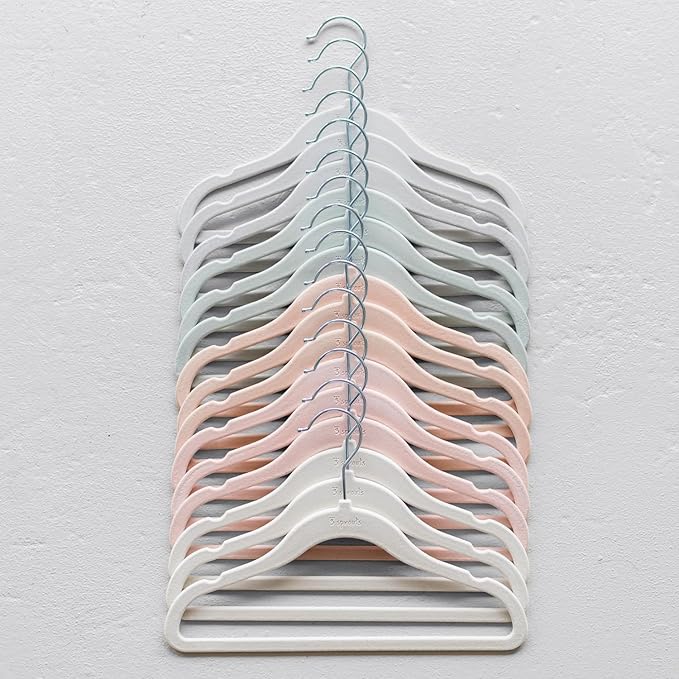 3 Sprouts Velvet Baby Hangers - Non-Slip Hanger for Infant, Toddler, Baby Clothes - Closet Kids Hangers with Slim Design, Nordic Colors, Pack of 30 - Pink