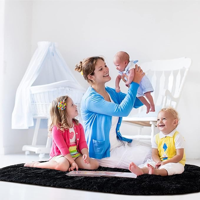 Noahas Ultra Soft Fluffy Bedroom Rugs Kids Room Carpet Modern Shaggy Area Rugs Home Decor 2.6' X 5.3', Black