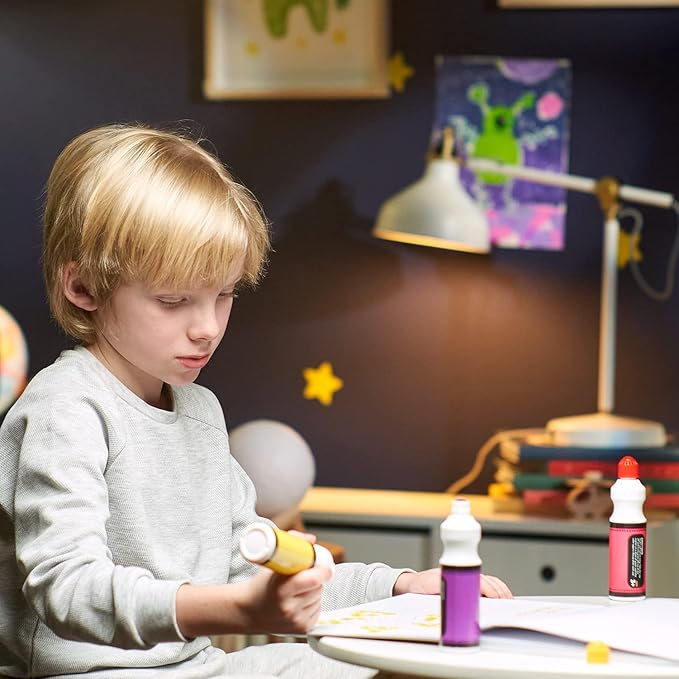 ARTEZA Kids Dot Markers and Kids’ Activity Book, 6 Nontoxic Bingo Daubers