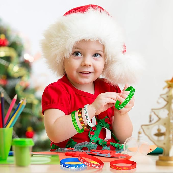 FEPITO 42 Pieces Christmas Silicone Wristbands Rubber Band Bracelets for Christmas Party Decoration Supplies 7 Merry Xmas Style
