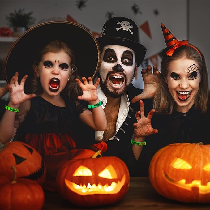 24 Pcs Halloween Luminous Silicone Wristbands, Glow in The Dark Classic Halloween Patterns Rubber Bracelets for Halloween Trick or Treat Theme Party Favors Goodie Bag Stuffers Supplies