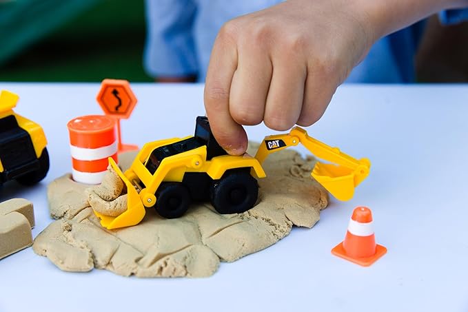 CAT Construction Toys, Dig N' Build Dirt Playset with 10 Oz of Compound, 2 Little Machine Vehicles, Ages 3+