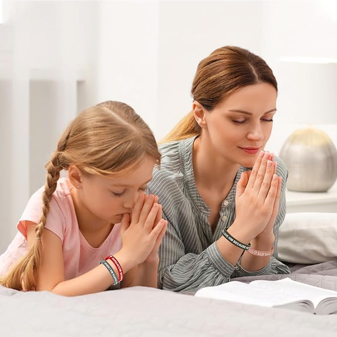 JUNEBRUSHS 42pcs Bible Verse Silicone Bracelets Bulk Inspirational Christian Faith Hope Jesus Rubber Wristbands for Men Women Party Christian Gifts(21 Designs)