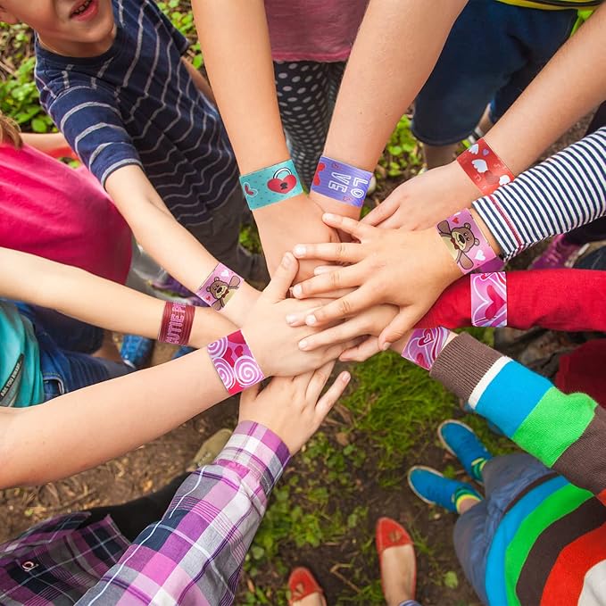 JOYIN 48 Pcs Valentines Day Slap Bracelets with Colorful Hearts and Animal for Party Favors, Kids School Supplies, Birthday presents, and Game Prizes