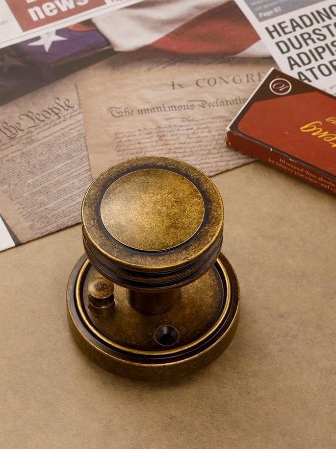 1 Pack Antique Brass Bronze Door Knob Interior Privacy Door Knobs with Lock Door Handle Bedroom and Bathroom Zinc Alloy