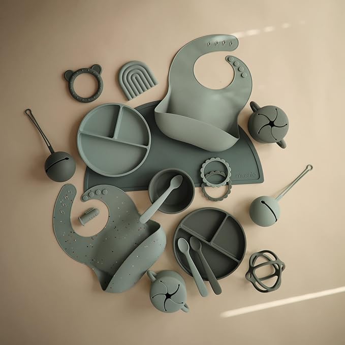 mushie Silicone Snack Cup | Spill Proof Food Container for Toddler and Baby (Cambridge Blue)